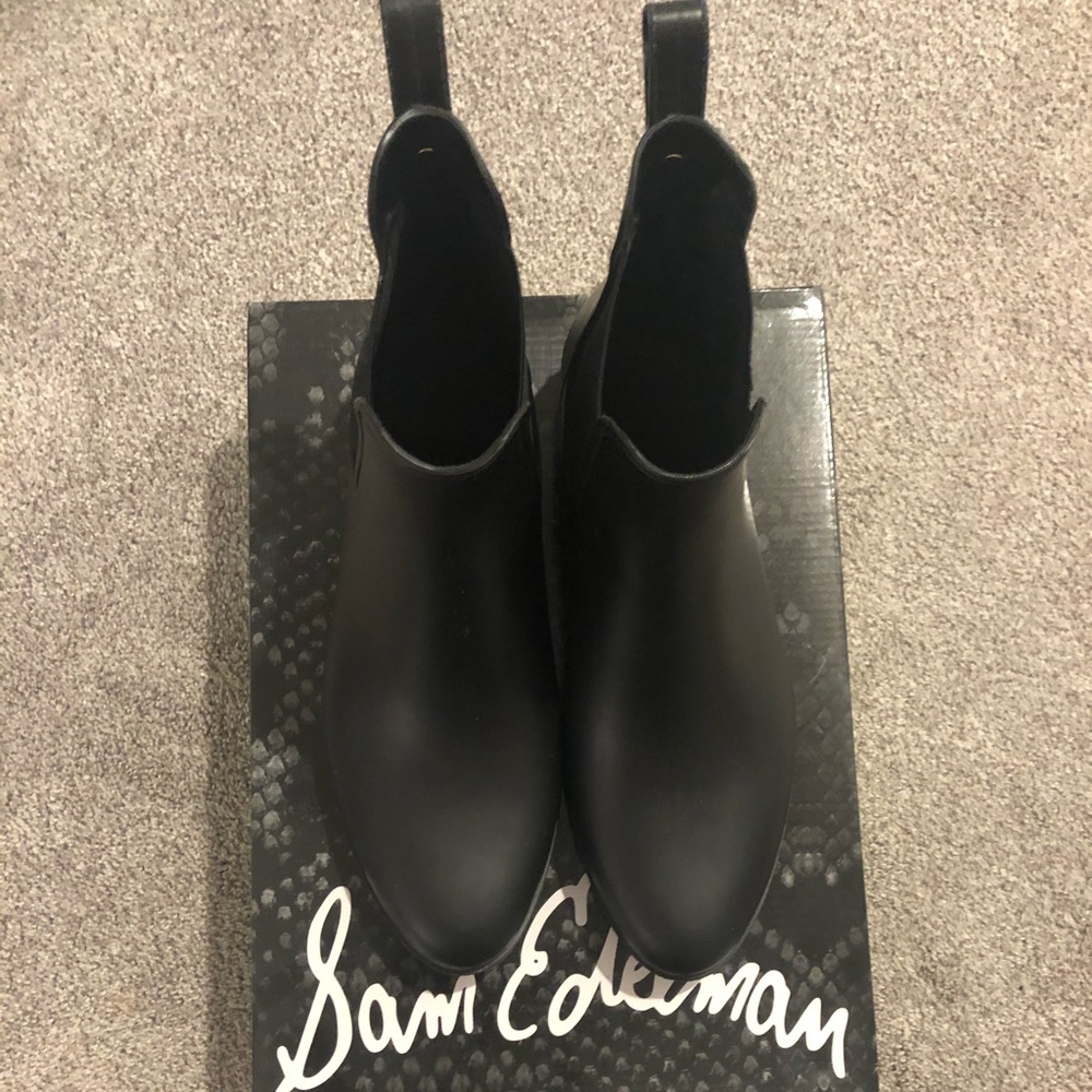 Sam Edelman Tinsley matte black waterproof boots
